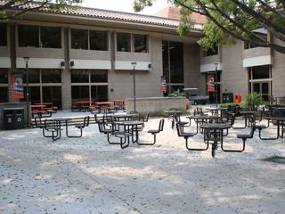 Aguilar Patio